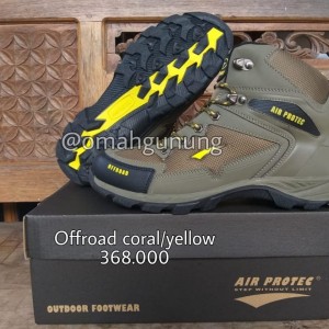 Sepatu Hiking Outdoor Gunung Air Protec Offroad Tokopedia