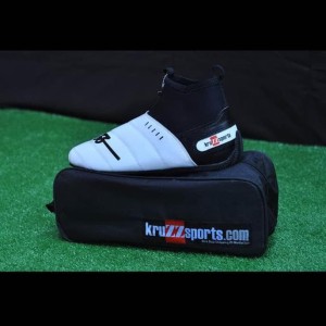 Sepatu Taekwondo Kruzzsports Vincitore Tokopedia