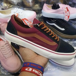 Vans Oldschool Sepatu Cowok Tokopedia