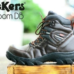 Sepatu Kickers Byson Safety Shoes Kulit Asli Ujung Besi Tokopedia