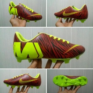 Sepatu Bola Anak 04 Tokopedia
