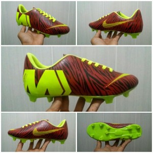 Sepatu Bola Anak 04 Tokopedia