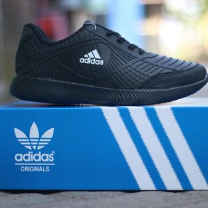 Best Seller Sepatu Sekolah Adidas Bahan Karet Hitam Polos Tokopedia