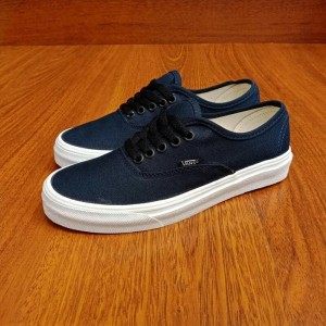 Sepatu Vans Authentic Mono Navy Tokopedia