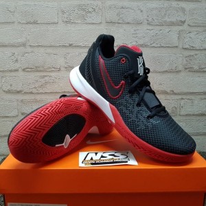 Sepatu Basket Nike Kyrie Flytrap Aa7071011 Tokopedia