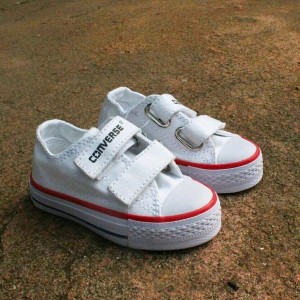 Converse Anak Model Perekat Sepatu Sekolah Santai Tokopedia