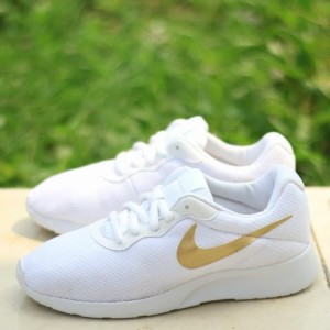 Sepatu Sneaker Nike Pria Tokopedia