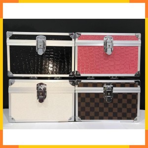 Jual Beauty Case Tempat Penyimpanan Kosmetik Dan Perhiasan Tokopedia