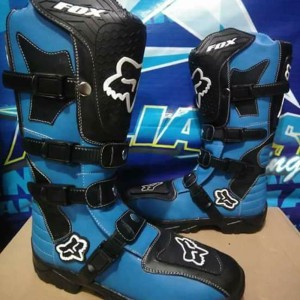 Sepatu Trail Cros Hitam Tokopedia