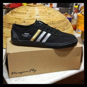 Sepatu Capung Dragonfly Amazon Hitam Tokopedia