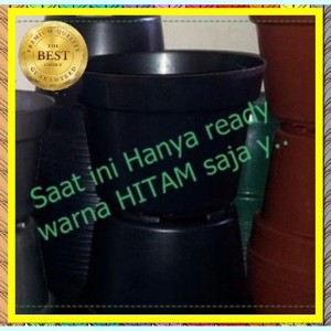 Pot Bunga 25cm 4pcs Hitam Pot Tanaman Plastik Ukuran Diameter 25 Cm Harga Grosir Tokopedia