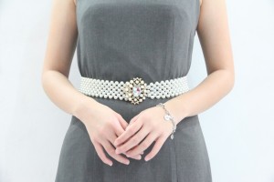 Ikat Pinggang / Fashion Aksesoris Wanita Mutiara dan Batu