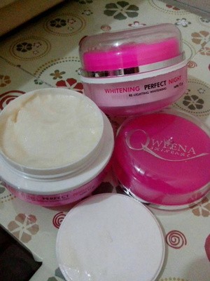 Order CREAM MALAM QWEENA ORIGINAL (POT BAWAH PINX) cuma ! Rp 195.000 