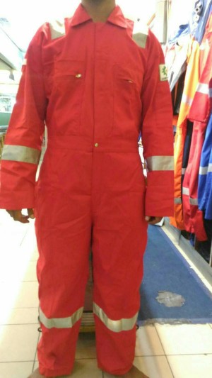 WEARPAK SAFETY COVERALL SAFETY ANTI API MERAH