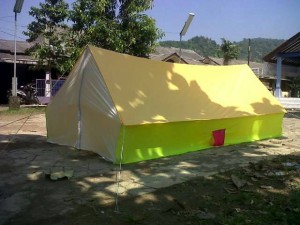 Tenda Pramuka regu kap 12 siswa/ 10 dewasa bahan dakota