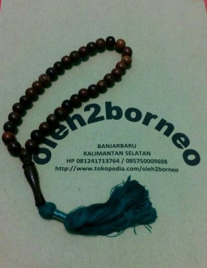 https://www.tokopedia.com/oleh2borneo/tasbih-gaharu-33