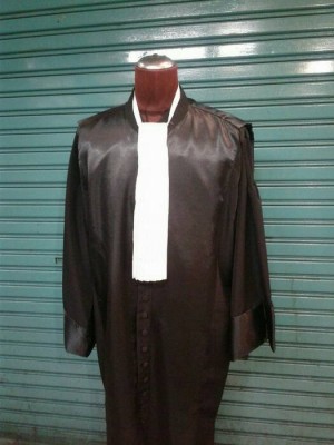 Toga pengacara (harga termurah, kualitas ok. harga grosir)