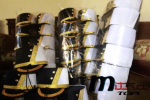 Topi drumband pasukan black white