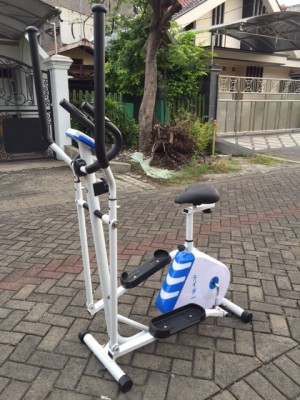 Harga Kacamata Olahraga travelbon.com Harga Kacamata Olahraga travelbon.com