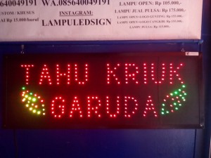 Tulisan Lampu Led Sign TAHU KRIUK GARUDA - LIKE RUNNING TEXT