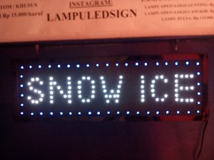 Tulisan Lampu Led Sign SNOW ICE led putih - LIKE RUNNING TEXT