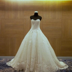 Wedding gown