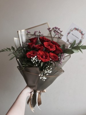 Jual Hand Bouquet Buket Bunga  Mawar  Merah Segar JW 