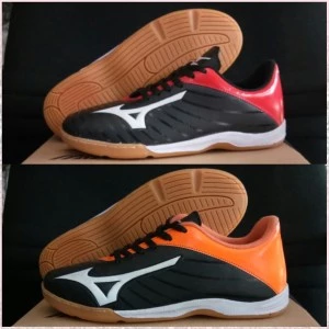 sepatu futsal mizuno komponen ori