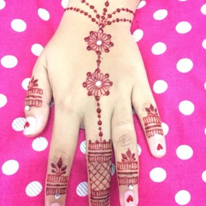 Jual Henna Simple Kab Aceh Besar Girlsneedshope Tokopedia