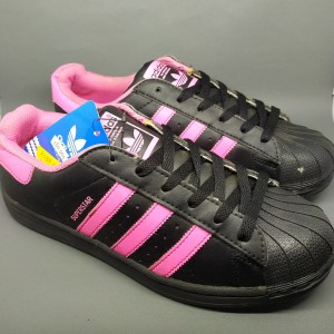 adidas superstar black pink