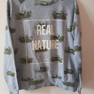 pull and bear sweater