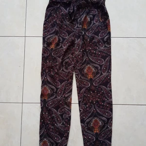 stradivarius batik pants