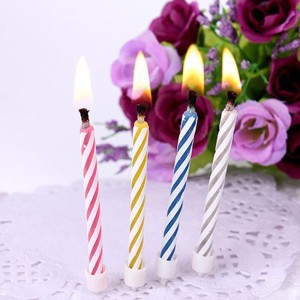 10X Prank Candle Magic Trick Relighting Candle Birthday Cake Party Gag Joke BB