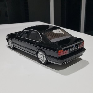 hot wheels bmw e34