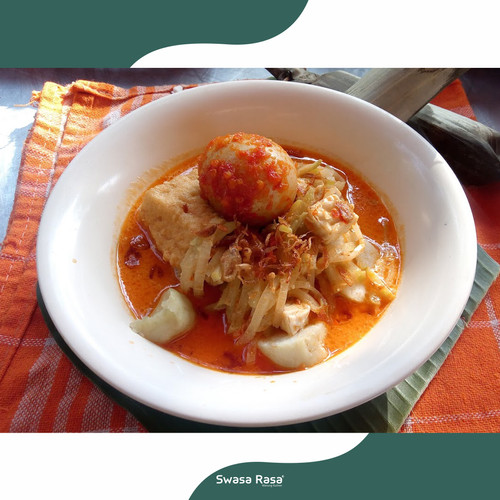 Foto Produk Lontong sayur + Telur balado dari SwasaRasa