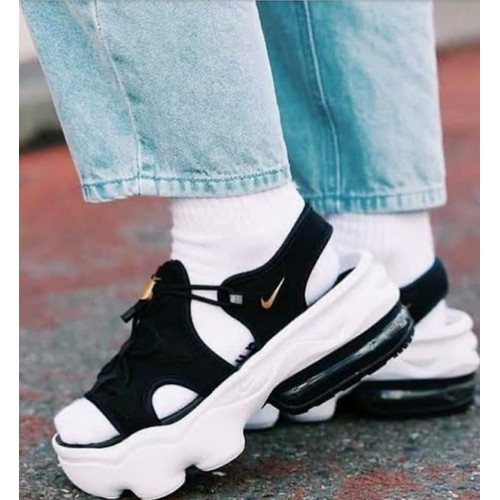 nike max koko sandal