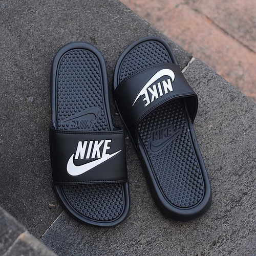 nike benassi 41