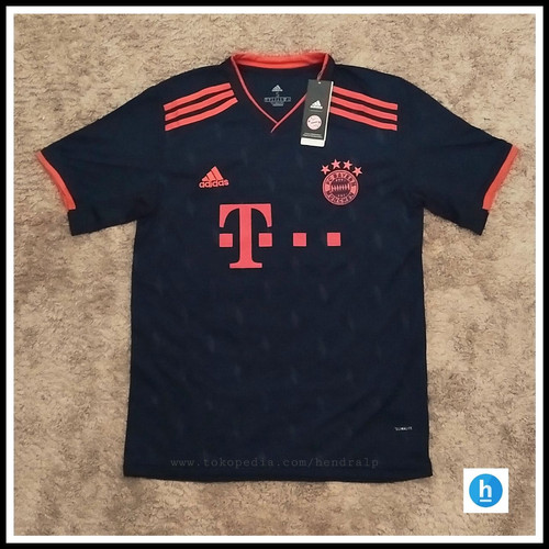 Foto Produk Jersey Bayern Munchen 3rd Third 2019-2020 dari hendralp