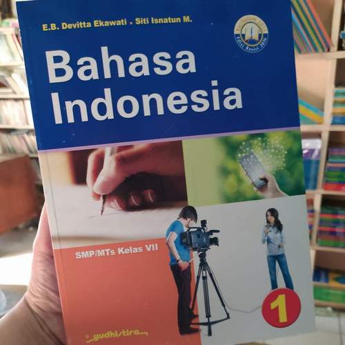 Foto Produk BUKU BAHASA INDONESIA SMP/MTs KELAS 7 REVISI K13 YUDHISTIRA dari Amanahbook