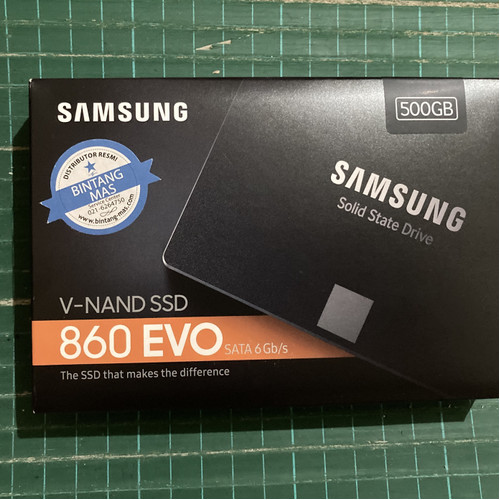 Foto Produk Samsung 860 Evo 512 GB Sata SSD dari wolbubs