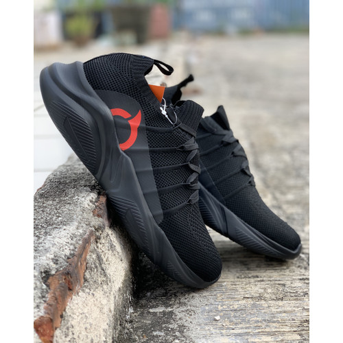 Foto Produk Sepatu running Ortuseight original Invaders all black new 2019 dari Kicosport