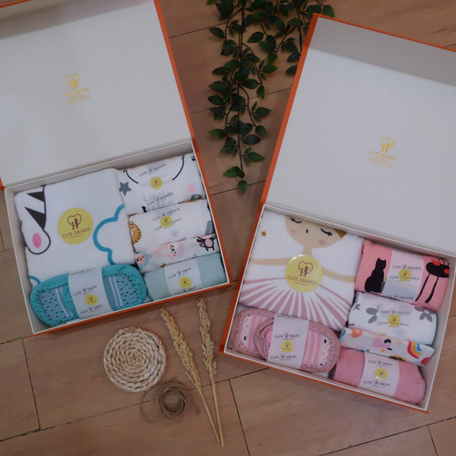 Foto Produk Baby Hampers / Baby Gifts / Kado Bayi / Kado Lahiran - VANCOUVER - BABY GIRL dari cutesiblings-id