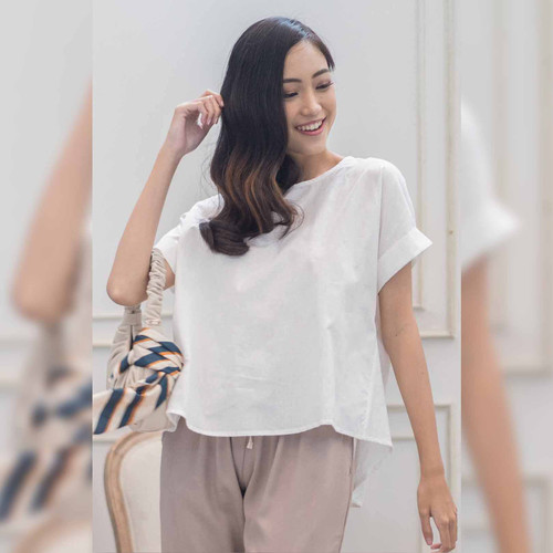 Foto Produk Savy Blouse Beatrice Clothing - Blouse Wanita - White dari Beatrice Clothing