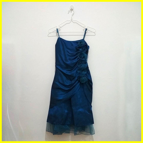 Foto Produk Preloved Baju Pesta Second Fashion Dress Cewek Wanita Bunga Biru Murah dari Iyesh Online Store