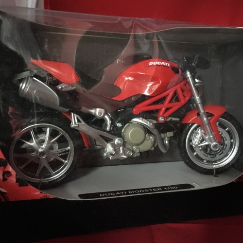 Foto Produk Newray 1/12 Diecast Motorcycles Ducati Monster 1100 dari Dompu Hobby Shop
