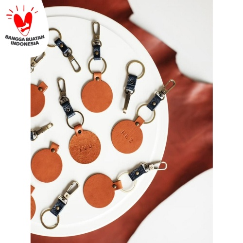 Foto Produk Bedrock Circle Key Fob dari Bedrock