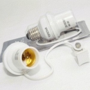 Foto Produk FITTING LAMPU SENSOR CAHAYA dari Tool Home Shop
