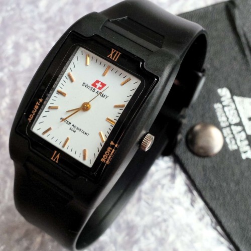 Foto Produk jam tangan SWISS ARMY dari Balada Olshopp