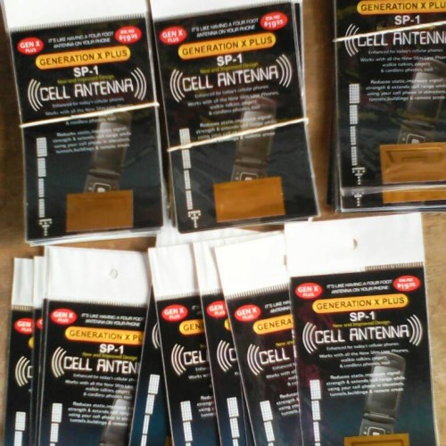 Foto Produk Stiker Penguat Sinyal Gen X Plus SP-1. Made in USA dari yughaShop