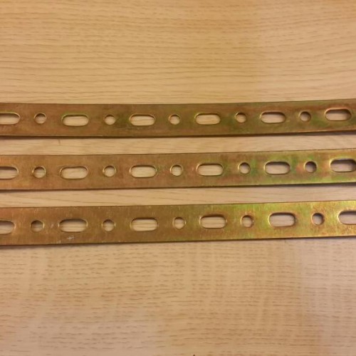 Foto Produk BRACKET BRAKET LUBANG UNIVERSAL 31CM dari VapoJKT